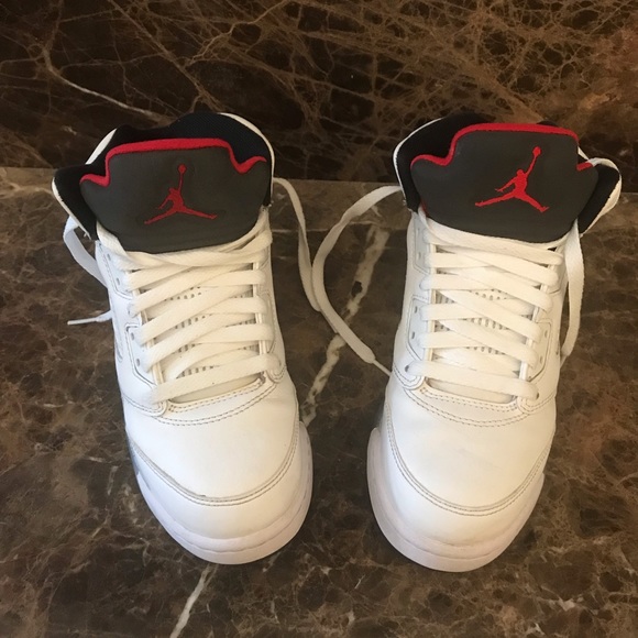 Jordan Other - 5.5 Jordan’s 5 White Cement Jordan Other - 5.5 Jordan’s 5 White Cement